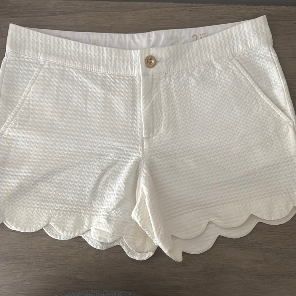 White Scalloped Women's Shorts